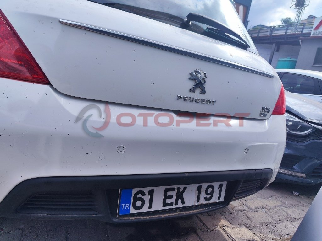 Peugeot - 308 1.6 / 2012