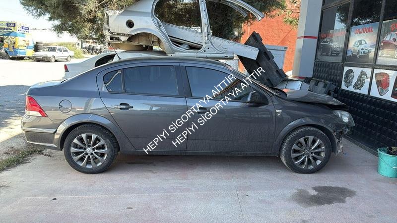 OPEL - ASTRA 1,3 / 2010 ENJOY 111 SERİ